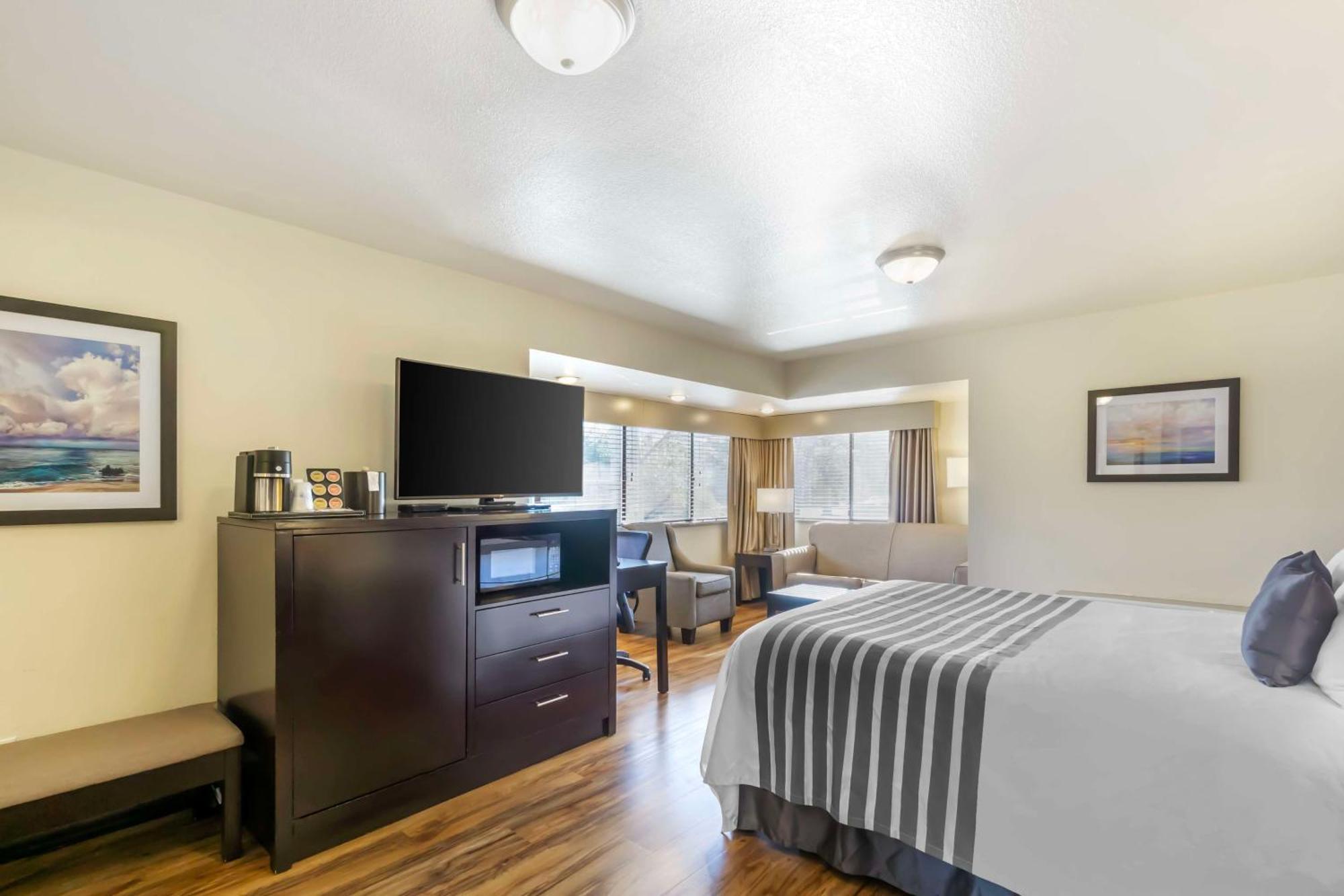 Best Western Plus Edmonds Harbor Inn Esterno foto