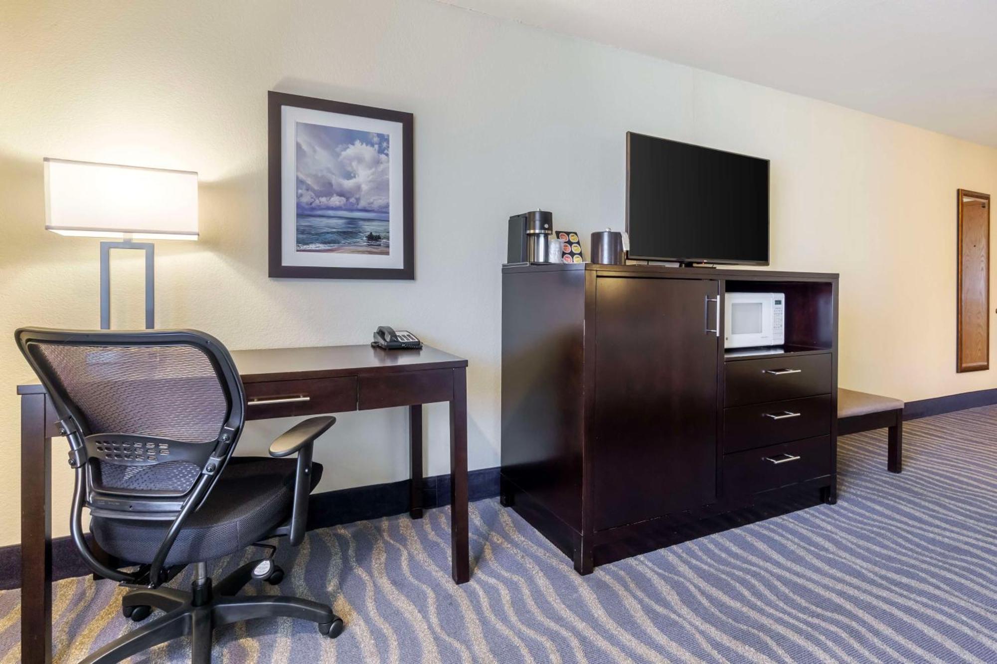 Best Western Plus Edmonds Harbor Inn Esterno foto
