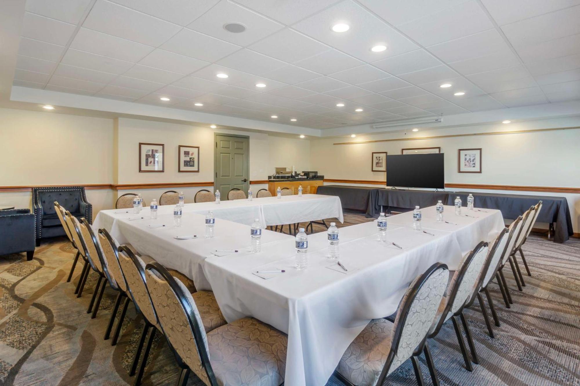 Best Western Plus Edmonds Harbor Inn Esterno foto