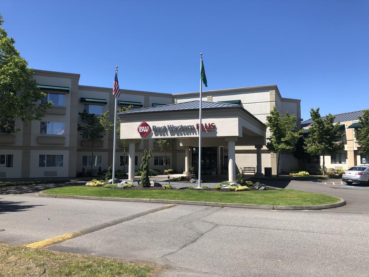 Best Western Plus Edmonds Harbor Inn Esterno foto